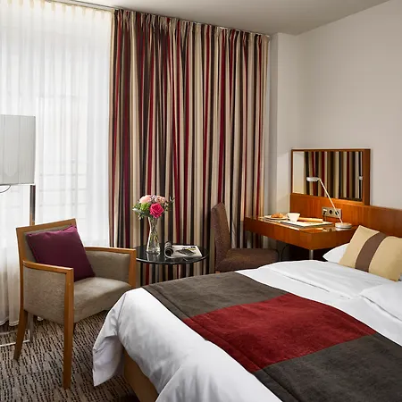 K+k Maria Theresia Hotel 4*