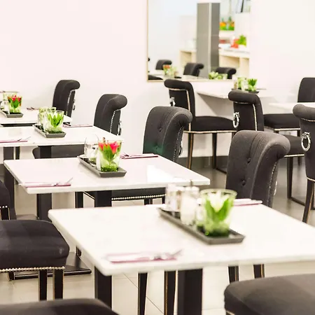Hotel Elaya West Wien