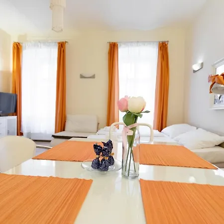 Garden Apartment