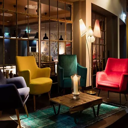 Ruby Marie Hotel 4*
