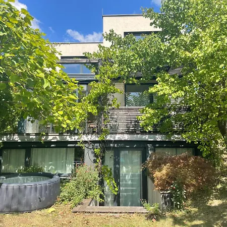 Villa Smile Mit Terrasse, Garten, Klimaanlage Und Parkplatz Im Beliebten Dobling In *