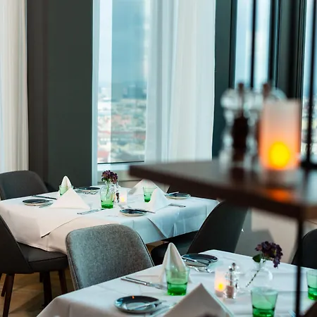 Clarion South Hotel 4*