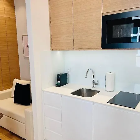 Zeus Design Erlach #62 Apartman *