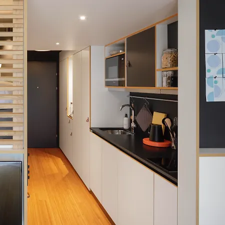 Zoku 4* Viyana