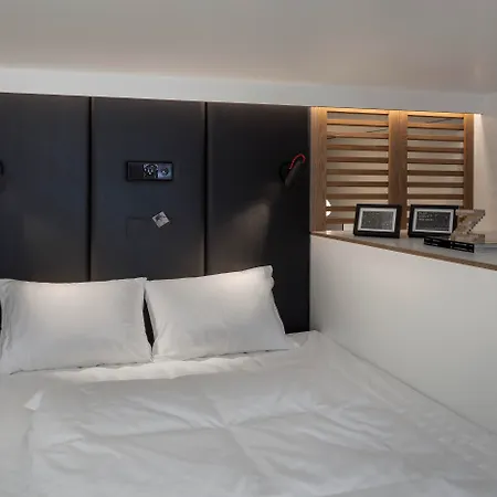Zoku Aparthotel Vienna