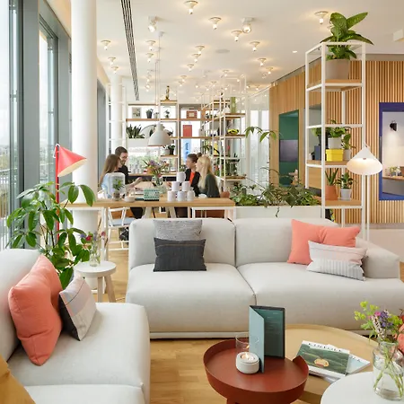 Zoku 4* Vienna