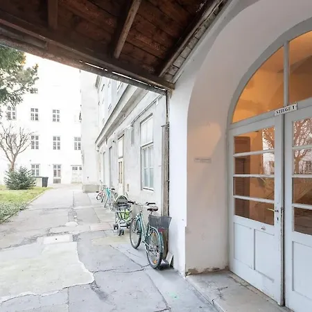 Charming & Authentic Flat - Central Located * Vienna
