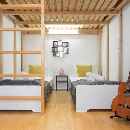 Apartment Charming & Authentic Flat - Central Located Vienna
