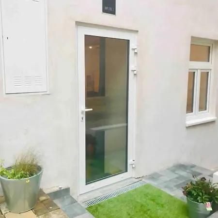 Your Stylish Basement Loft Close To Schonbrunn Apartment *