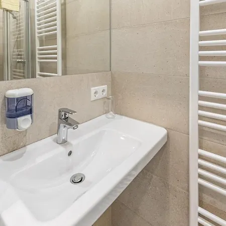 Guest house Hotel-pension Fuenfhaus