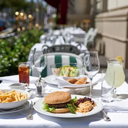 Independent - Grand Hotel 5*