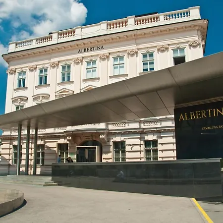 Hotel Independent - Grand 5*