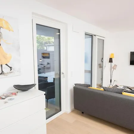 Apartment Premium Terrace Breitensee By Ichbucheat *