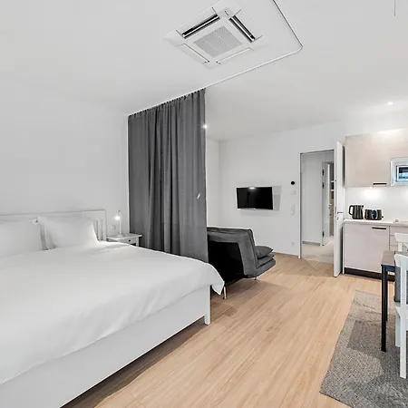Boutique Space Vie #3o4 Apartment *
