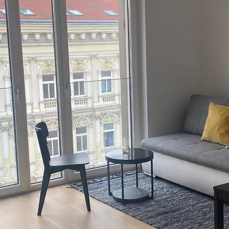 Apartment Urban Lifestyle *