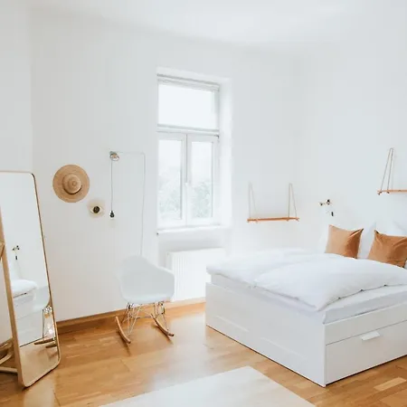 Apartment Design-apartment Next To Belvedere Castle Vienna