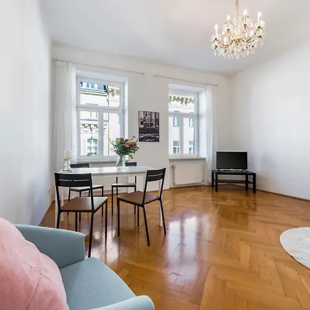 Apartment A&s Center *