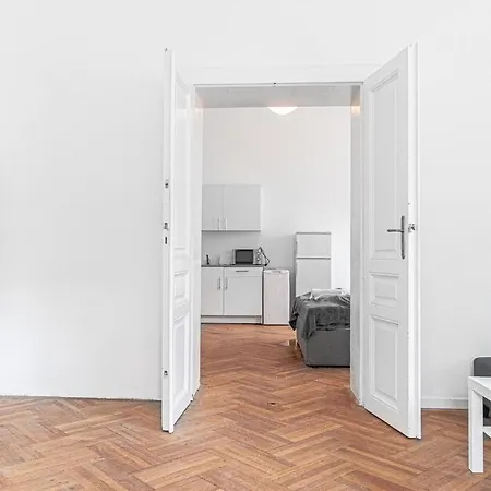 Joyful At Superb Location Near Akh Hospital * Vienna