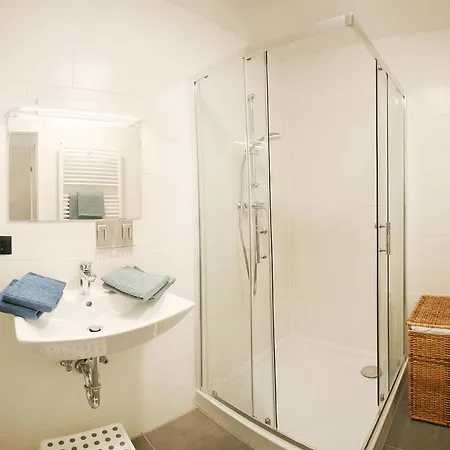 Apartment Quiet & Stylish In For 4 Guests Vienna