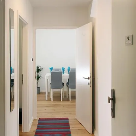 Quiet & Stylish In For 4 Guests Apartment