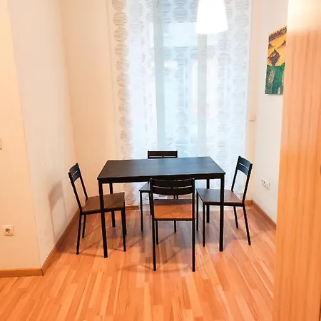 Apartment Youth Service Vienna
