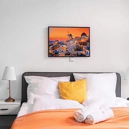 Apartment Joyful At Superb Location Near Akh Hospital