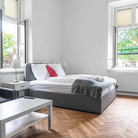 Joyful At Superb Location Near Akh Hospital * Vienna