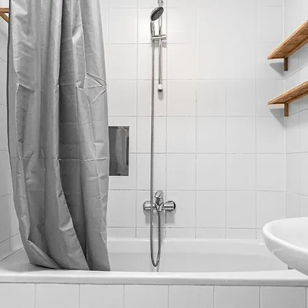 Apartment Joyful At Superb Location Near Akh Hospital Vienna