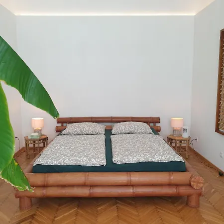Apartment Sunny And Spacious Near Centre *