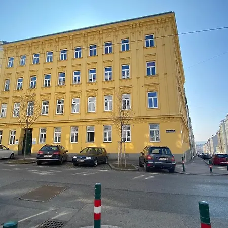 Apartment Trendy Near Schloss Schonbrunn