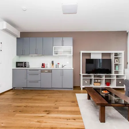 Flarent Apartments-wg Apartment