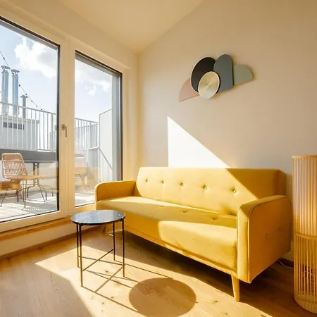 Orestaliving - Penthouse With Private Terrace Apartment *