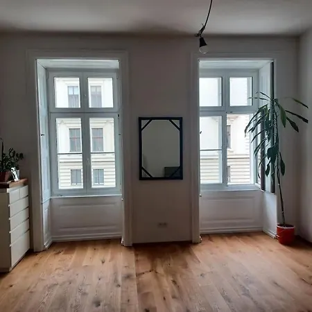 Sehr Zentral Gelegen Apartment Vienna