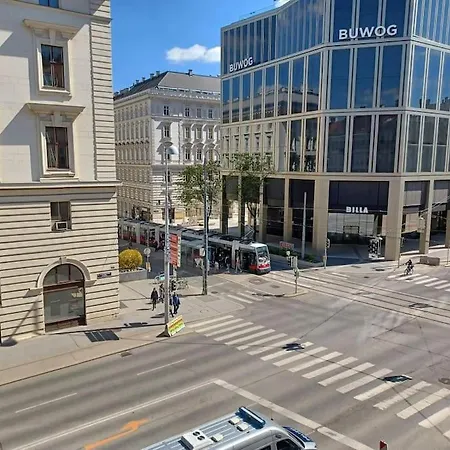 Sehr Zentral Gelegen