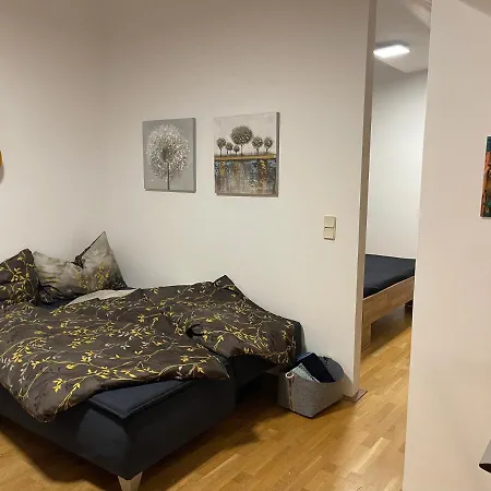 Klimatisiertes, Ruhiges Dachgeschoss Cityapartment Im Zentrum Wiens Apartment