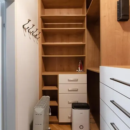 Absolute Ruhelage Im Zentrum Mit Parkplatz Apartment *