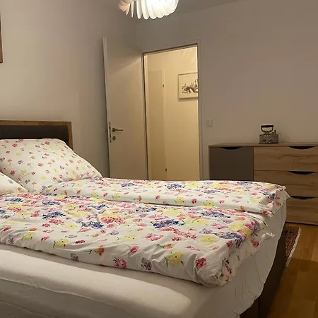Lovely 3 *