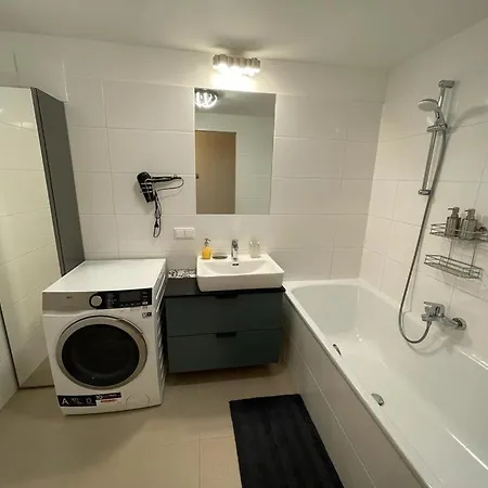 Apartment Lovely 3 *