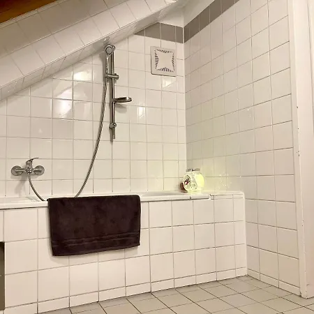 Klimatisiertes, Ruhiges Dachgeschoss Cityapartment Im Zentrum Wiens Apartment