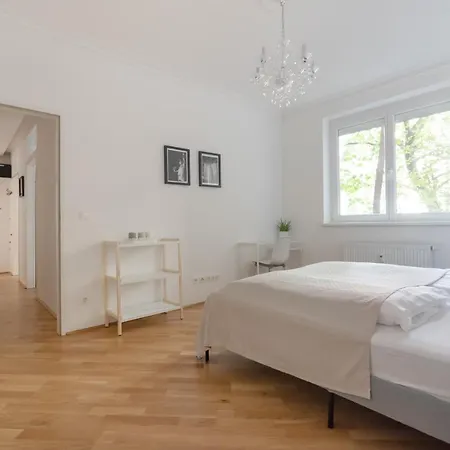Absolute Ruhelage Im Zentrum Mit Parkplatz Apartment