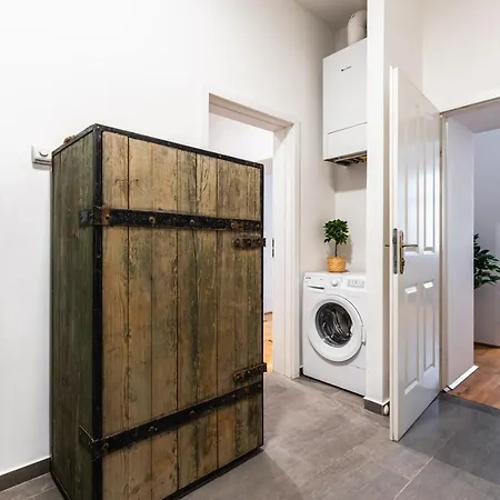 Stylish Designed In A Calm District *
