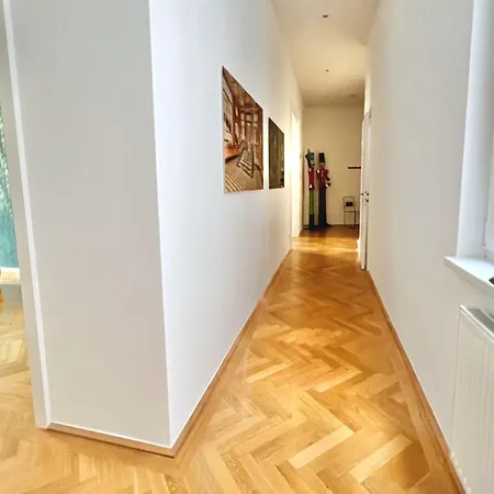Apartment Belle Art Design Im Herzen Von