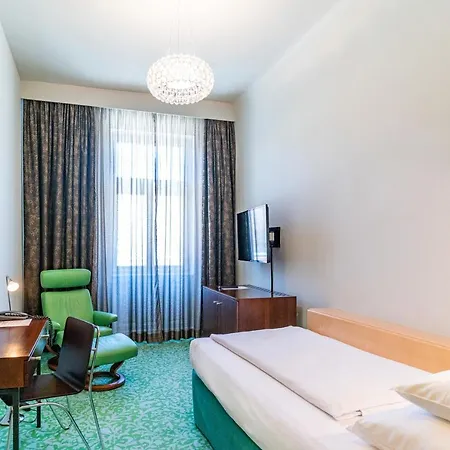 Koenig Von Ungarn Hotel 4*