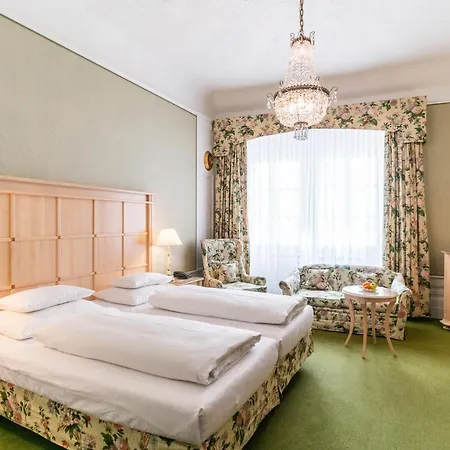 Koenig Von Ungarn Hotel 4*