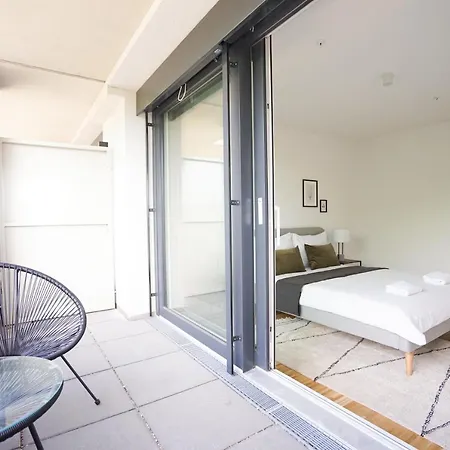 Apartment Garden W/.balcony Near Thermal *