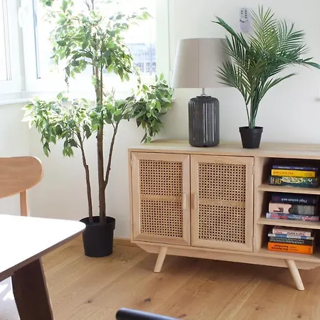 Apartament Stad10 - Very Close To Subway U2 Stadlau Viena