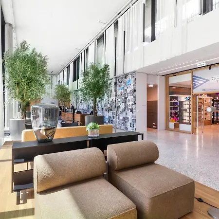 Sky9 District 3 Apartment