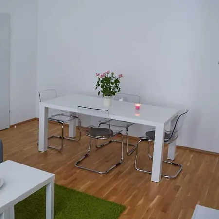 Chillout Paradise Fair Prater Danube Apartment