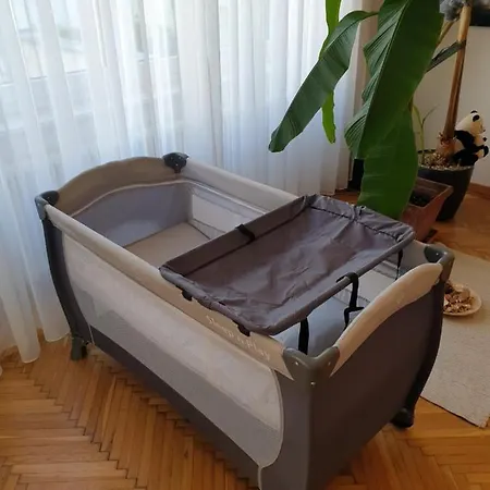 Apartment Sunny And Spacious Near Centre Vienna