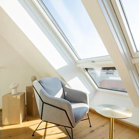 Appartement Orestaliving - Penthouse With Designer Renovation